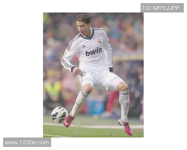 奇特外貌引人注目的足球明星们让你大开眼界的另类魅力